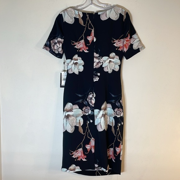 NWT. Adrianna Papell 2 Pleat Detail Printed Sheath Dress. - Picture 12 of 14